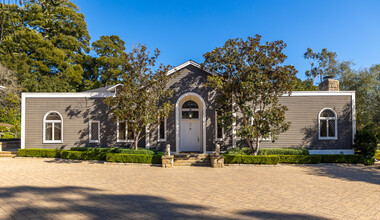 801 Riven Rock Rd in Montecito, CA - Foto de edificio - Building Photo