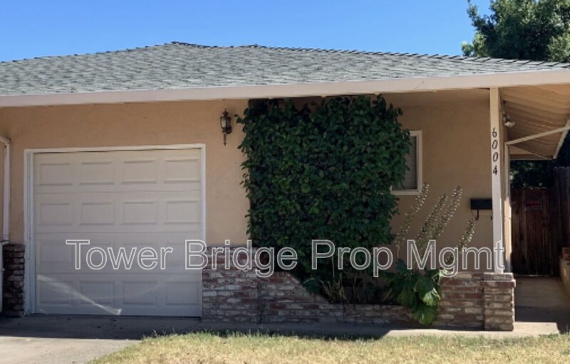 6004 Bourbon Dr in Carmichael, CA - Building Photo