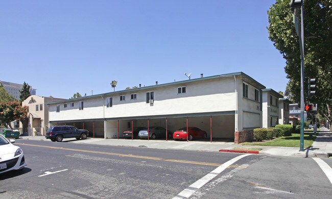 Fourth St. Apartments in San Jose, CA - Foto de edificio - Building Photo