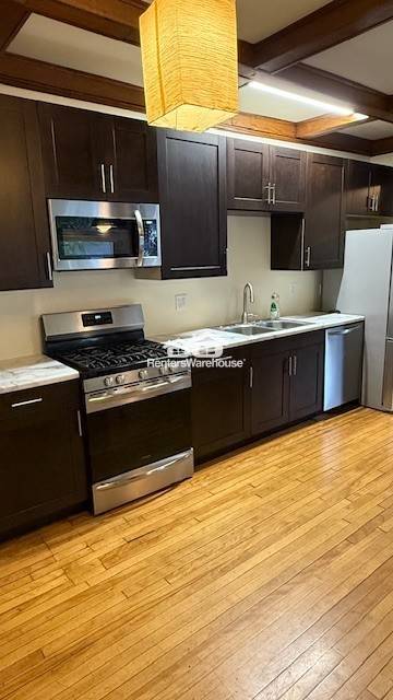 1700 Como Ave SE in Minneapolis, MN - Building Photo - Building Photo