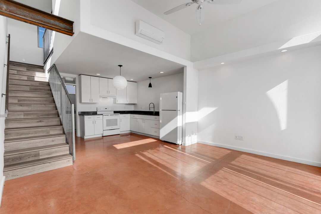 200 Cornell Dr in Albuquerque, NM - Building Photo