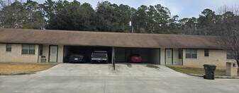 104 Bellina St in Jasper, TX - Building Photo