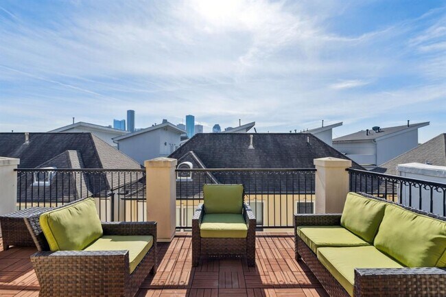 1427 Shearn St in Houston, TX - Building Photo - Building Photo
