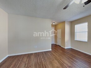 1962 Kimlyn Cir in Kissimmee, FL - Foto de edificio - Building Photo