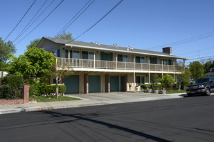 435 Buckeye St in Redwood City, CA - Building Photo