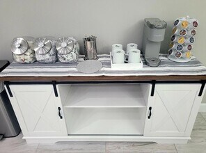 511 W Pine St in Lantana, FL - Building Photo - Building Photo