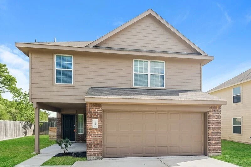 12726 Memorial Ranch Rd in Houston, TX - Building Photo