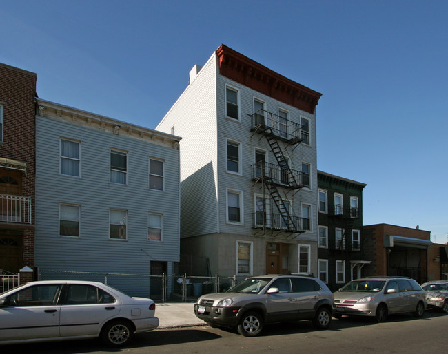 150 21st St in Brooklyn, NY - Foto de edificio - Building Photo