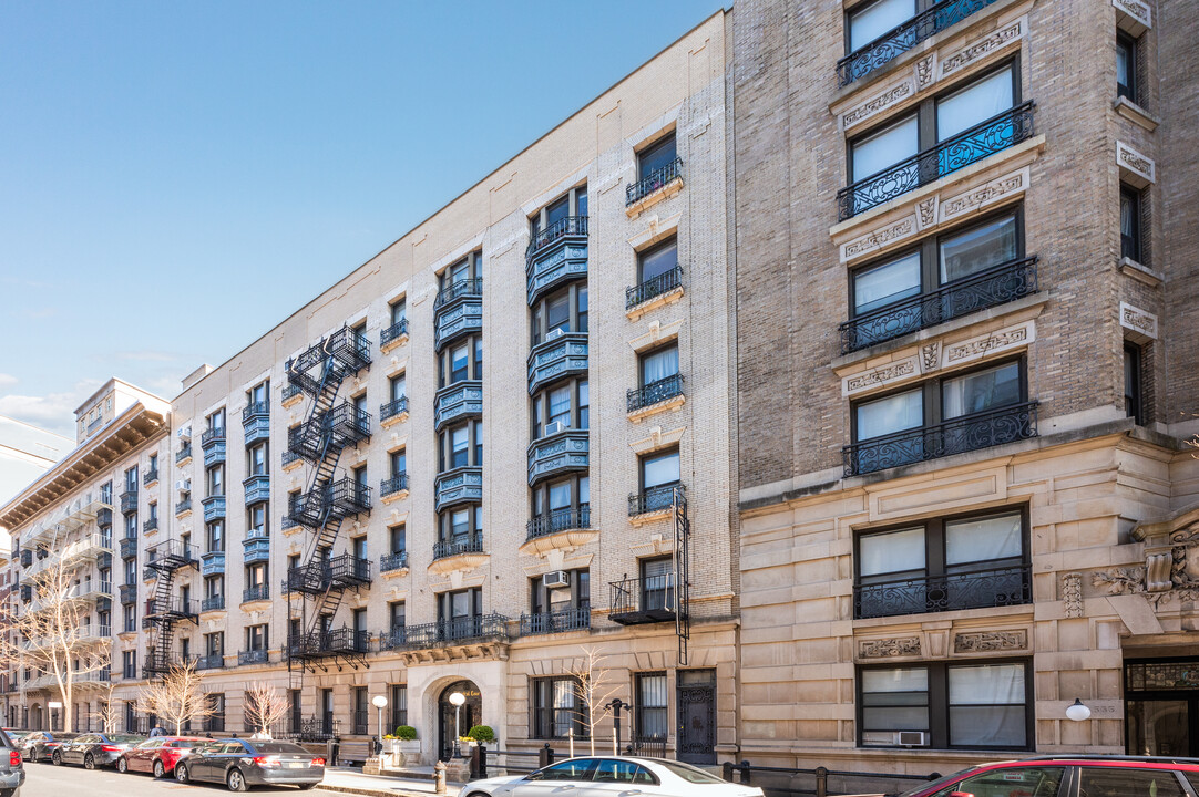 541-543 W 113th St in New York, NY - Foto de edificio