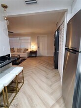 975 9th Ave S in Naples, FL - Building Photo - Building Photo