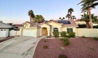 816 Argenta Ct in Henderson, NV - Building Photo