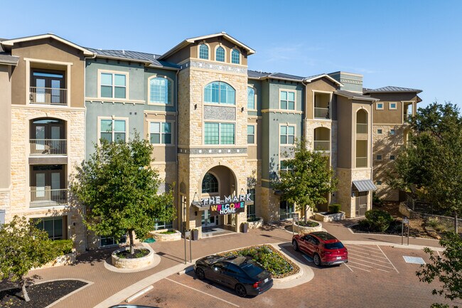 The Mark at Huebner Oaks in San Antonio, TX - Building Photo - Building Photo