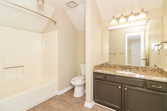 3474 Whisperwood Ct NW in Marietta, GA - Building Photo - Building Photo