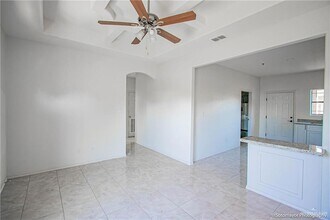 2204 Dallas Ave, Unit 3 in McAllen, TX - Building Photo - Building Photo