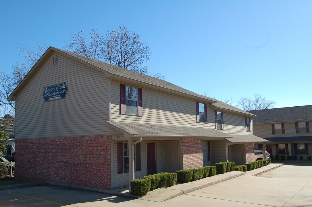 3210 Phoenix Ave-Unit -C in Fort Smith, AR - Building Photo