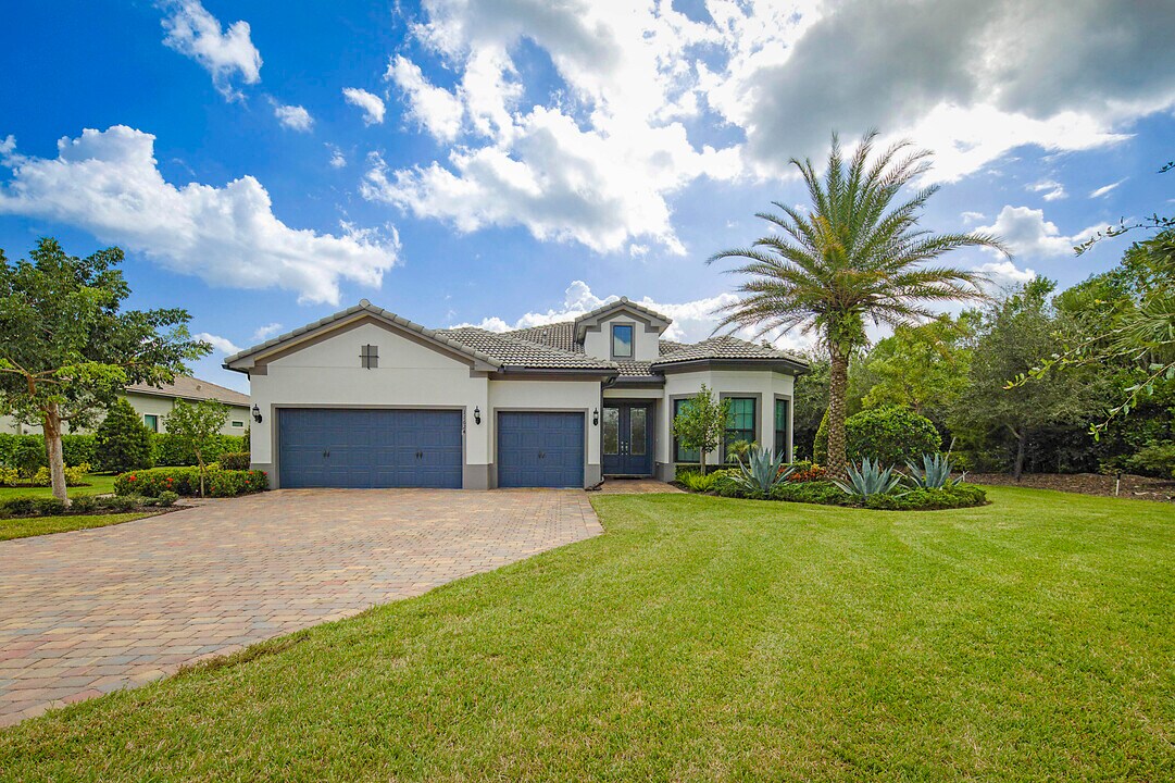 11624 SALLY ANN Dr in Palm Beach Gardens, FL - Building Photo