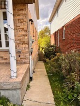 3 Drohan Dr in Guelph, ON - Building Photo - Building Photo