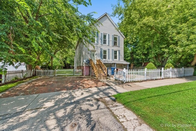 314 Liberty St in Waukegan, IL - Building Photo - Building Photo