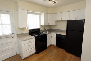 Bella Vista in Denver, CO - Building Photo