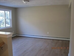 9 Rickard St in Carver, MA - Building Photo - Building Photo