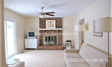 13381 Brookfield Ct in Chantilly, VA - Building Photo - Building Photo