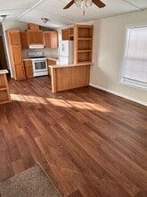 5 Jacob Dr in Clifton Park, NY - Building Photo - Building Photo