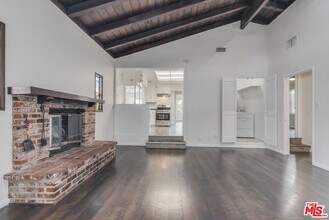 4905 Coolidge Ave in Culver City, CA - Building Photo - Building Photo
