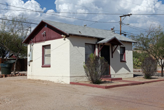 University Casitas in Tucson, AZ - Building Photo - Building Photo