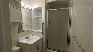 24 Milltown Rd in North Stonington, CT - Building Photo - Building Photo