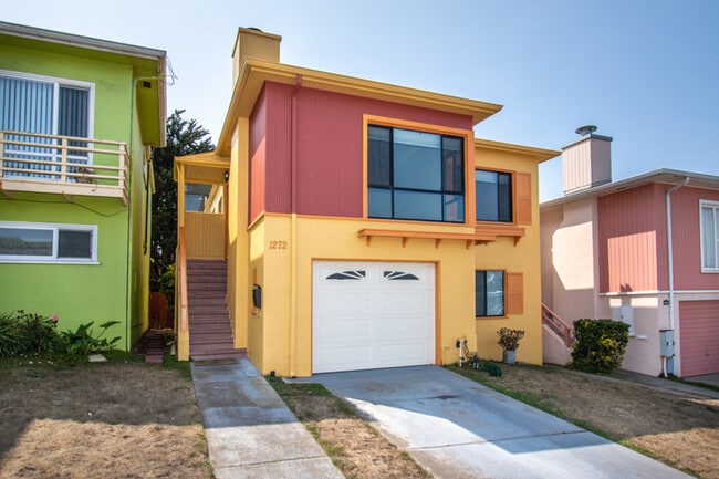 property at 1272 S Mayfair Ave