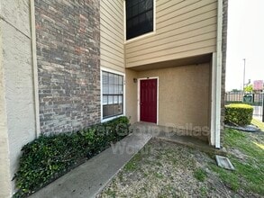 4748 Old Bent Tree Ln in Dallas, TX - Building Photo - Building Photo