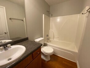 450 Bridgewater Way in Athens, GA - Building Photo - Building Photo
