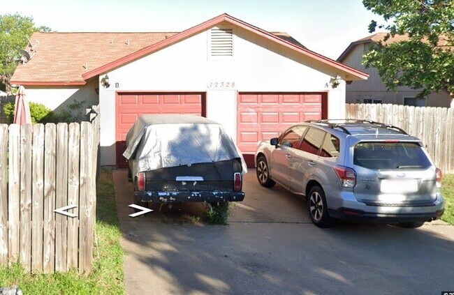 12328 Alderbrook Dr in Austin, TX - Building Photo - Building Photo