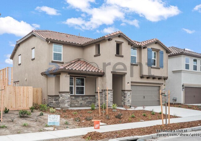 348 Monastery Dr in Lathrop, CA - Building Photo - Building Photo