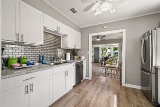 3950 1st Ave N in St. Petersburg, FL - Foto de edificio - Building Photo