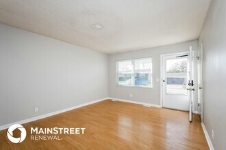 1716 Springhill Dr in O'Fallon, MO - Building Photo - Building Photo