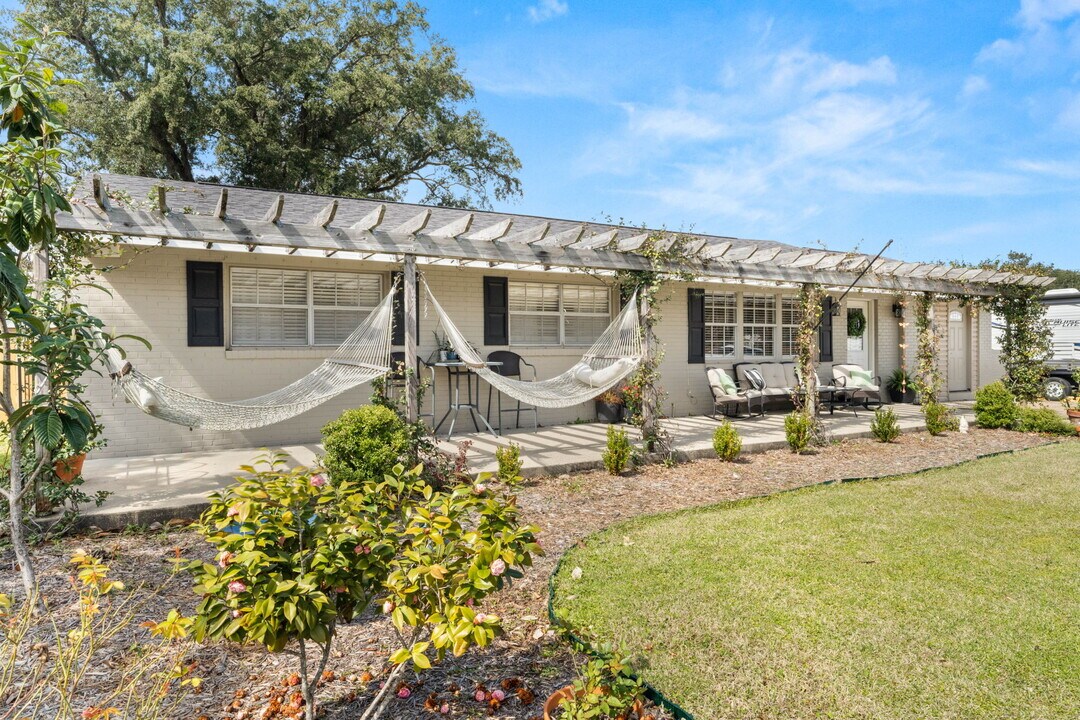 405 Navarre St in Gulf Breeze, FL - Building Photo