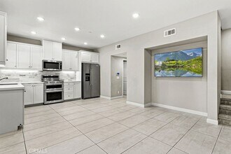 12162 Starling Ln in Whittier, CA - Building Photo - Building Photo