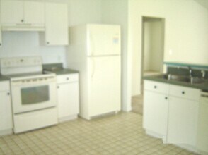 2750 Gramercy Dr in Deltona, FL - Building Photo - Building Photo