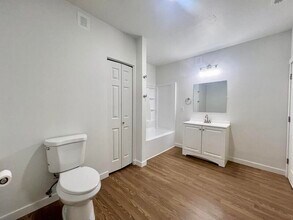 6638 Highland Point Way in West Jordan, UT - Building Photo - Building Photo