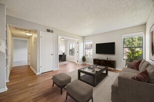 Country Club West in Greeley, CO - Building Photo