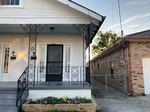 8812 Oleander St in New Orleans, LA - Building Photo - Building Photo