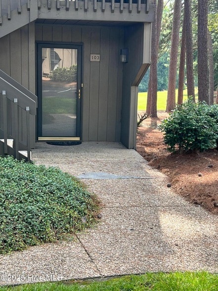 property at 115 Beulah Hill Rd S