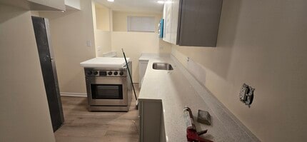 5423 S Blackstone Ave, Unit g in Chicago, IL - Foto de edificio - Building Photo