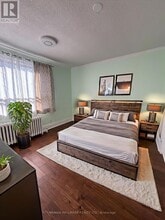 1616A Bloor St in Toronto, ON - Building Photo - Building Photo