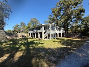 18018 Derbes Dr in Covington, LA - Building Photo - Building Photo