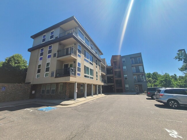 property at 5201 S Fox St