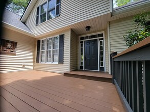 4501 Cove Loop Rd in Hendersonville, NC - Building Photo - Building Photo