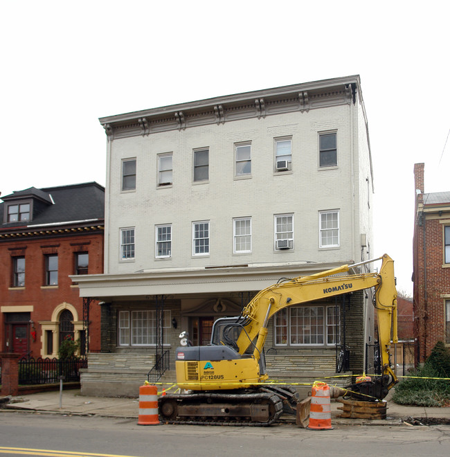 Allegheny Arms in Pittsburgh, PA - Building Photo - Building Photo