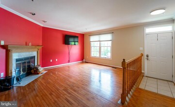 9427 Rosmarin Way in Laurel, MD - Building Photo - Building Photo